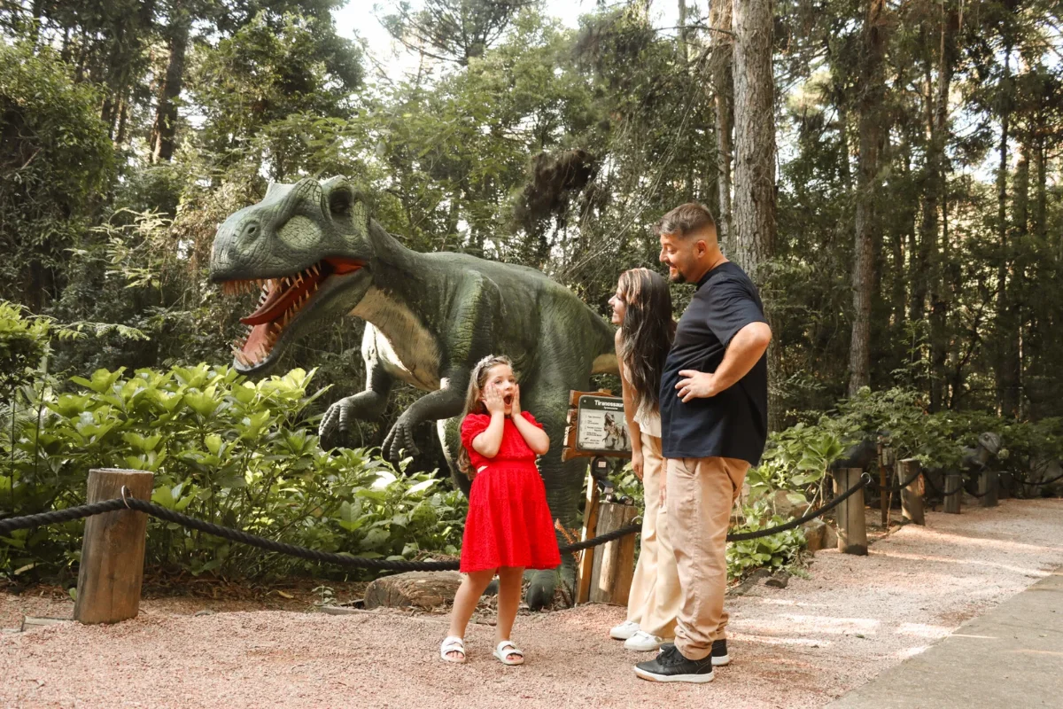 Vale dos Dinossauros Canela na Serra Gaúcha